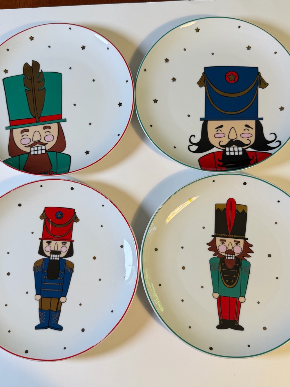Set Of 4 The Cellar by Macys Nutcracker 9” Plates Christmas Holiday Festive